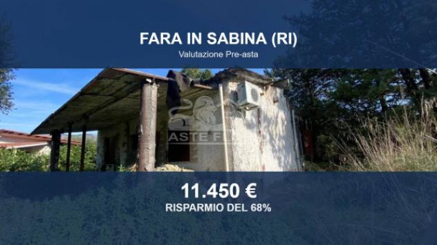 casa indipendente in vendita a Fara in Sabina