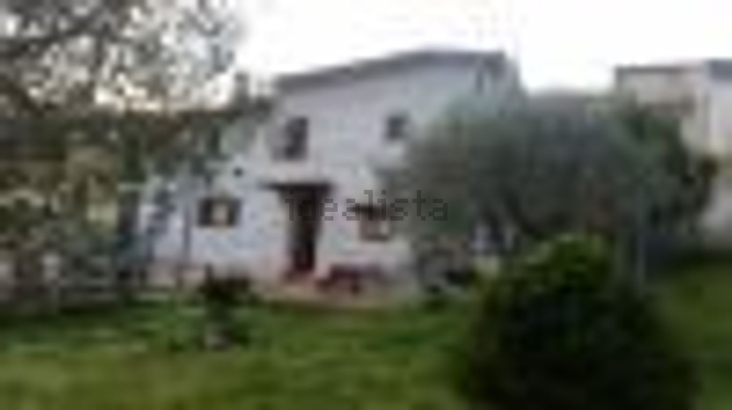 quadrivano in vendita a Fara in Sabina in zona Coltodino