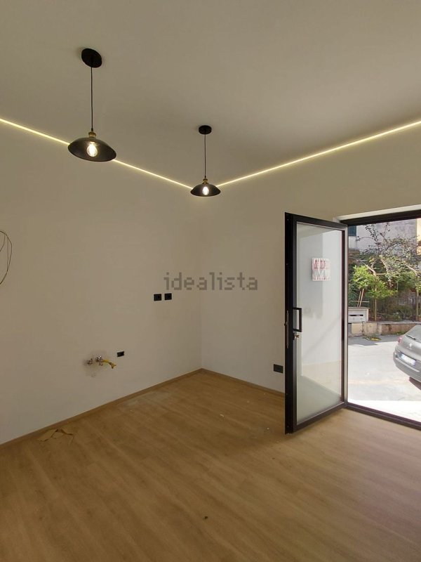 casa indipendente in vendita a Fara in Sabina in zona Borgo Quinzio