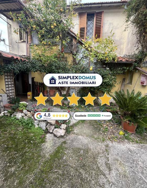 appartamento in vendita a Fara in Sabina in zona Canneto Sabino