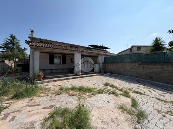 appartamento in vendita a Fara in Sabina