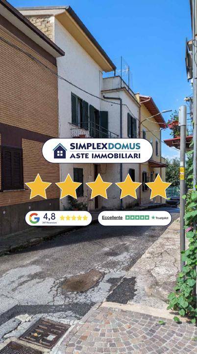 appartamento in vendita a Fara in Sabina in zona Corese Terra