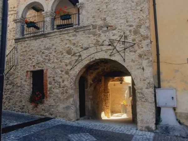 appartamento in vendita a Fiamignano in zona Sant'Agapito