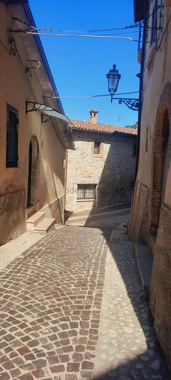 appartamento in vendita a Fiamignano in zona Gamagna