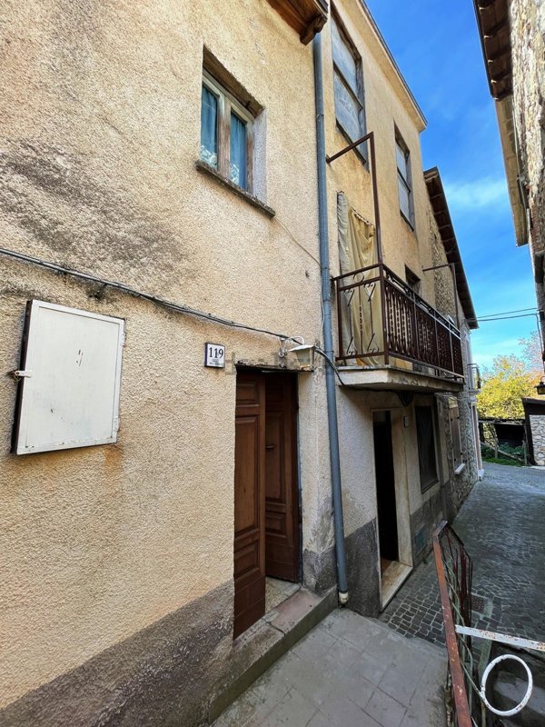 appartamento in vendita a Fiamignano