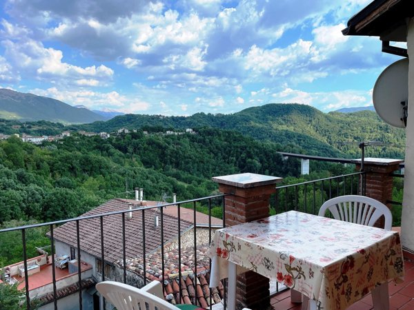 appartamento in vendita a Fiamignano in zona Gamagna