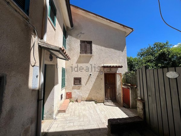 appartamento in vendita a Fiamignano