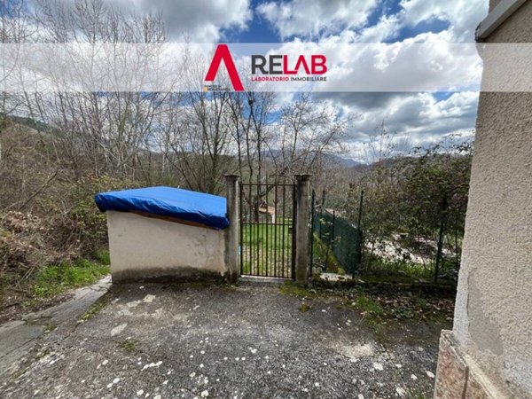 appartamento in vendita a Fiamignano in zona Sant'Agapito