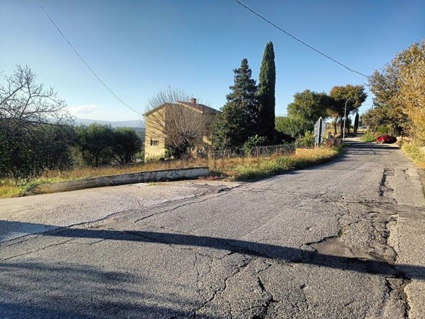 terreno edificabile in vendita a Forano