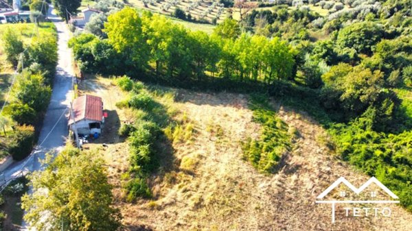 casa indipendente in vendita a Forano