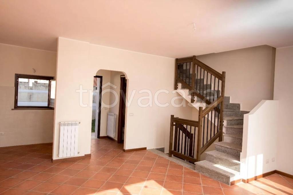 casa indipendente in vendita a Forano