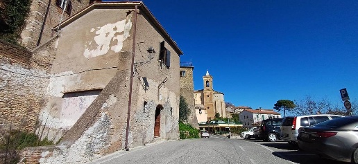casa indipendente in vendita a Forano