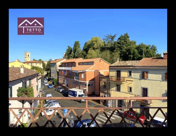 casa indipendente in vendita a Forano