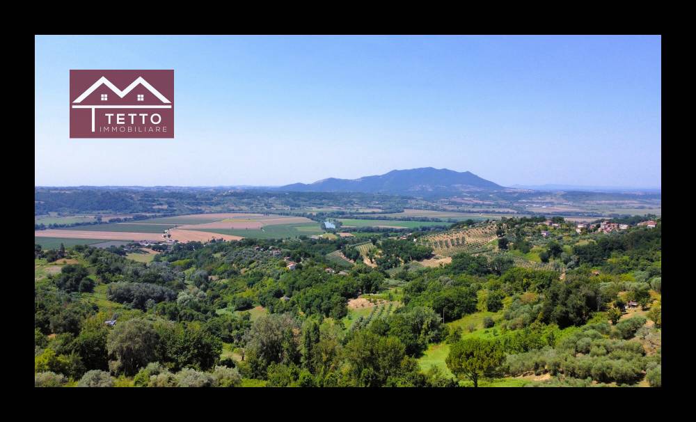 casa indipendente in vendita a Forano