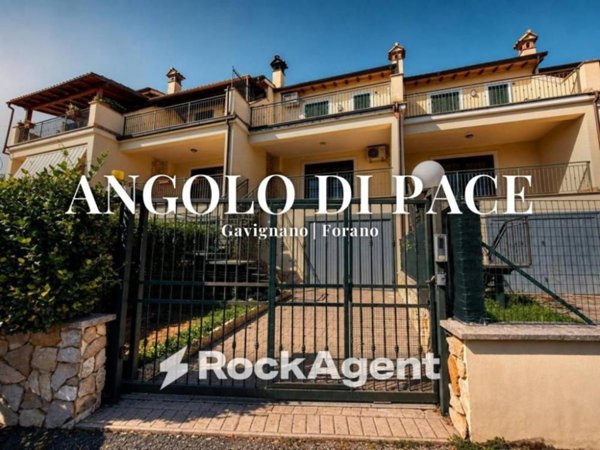 casa indipendente in vendita a Forano