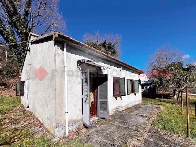 casa indipendente in vendita a Greccio