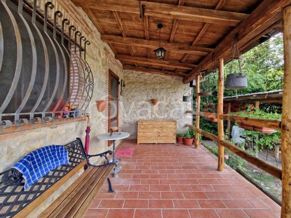 casa indipendente in vendita a Greccio