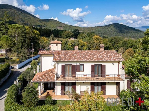 casa indipendente in vendita a Greccio