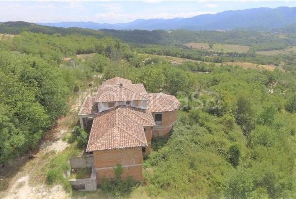 casa indipendente in vendita a Labro