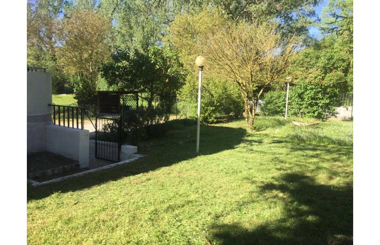 casa indipendente in vendita a Labro