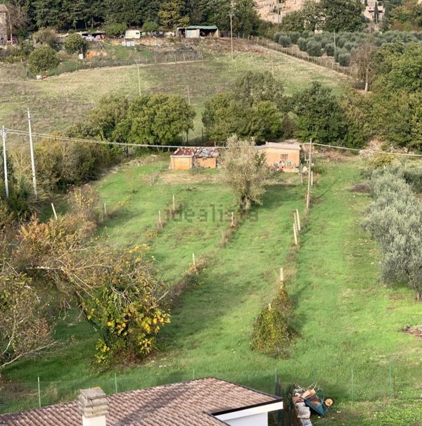 quadrivano in vendita a Labro