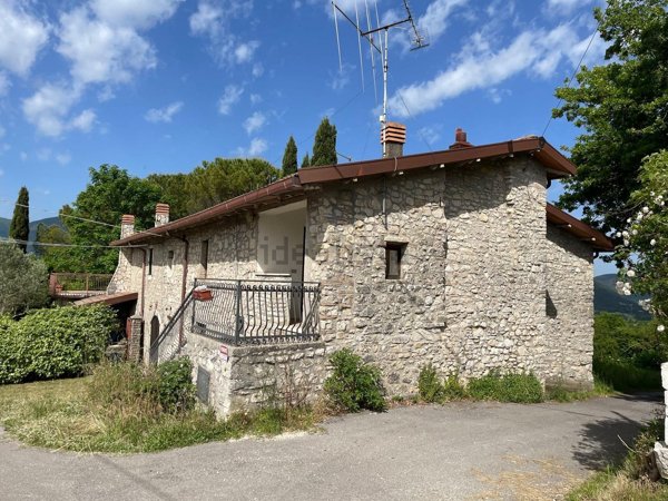 appartamento in vendita a Labro