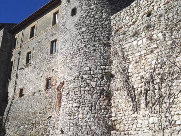 casa indipendente in vendita a Labro