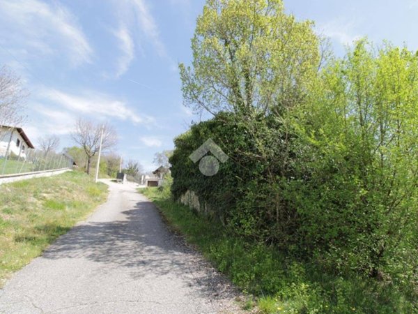 casa indipendente in vendita a Labro