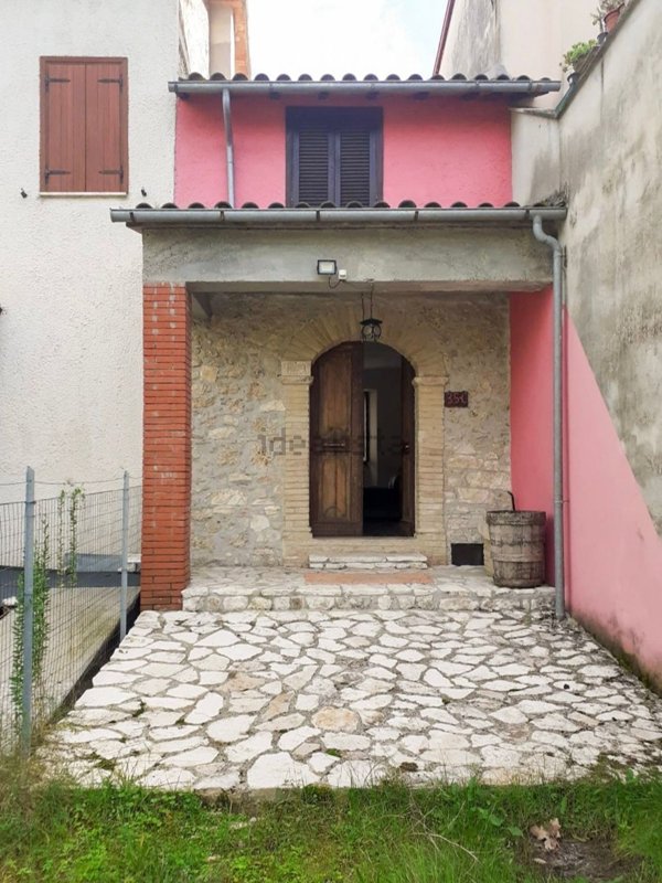 appartamento in vendita a Labro
