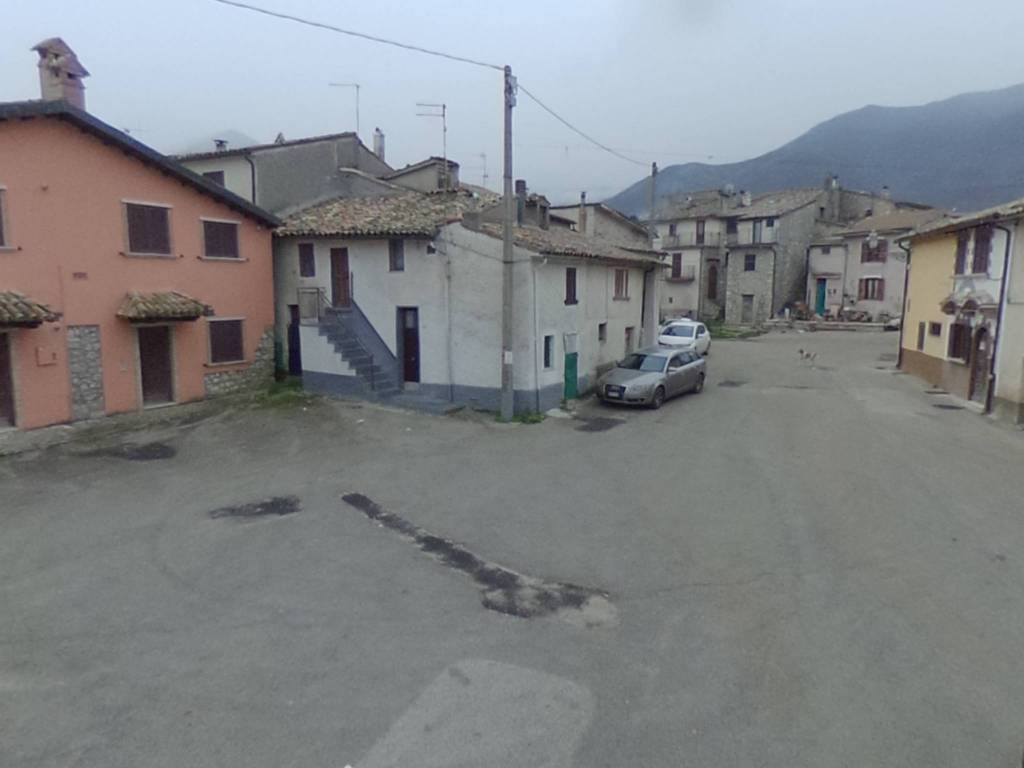 appartamento in vendita a Leonessa in zona Villa Pulcini