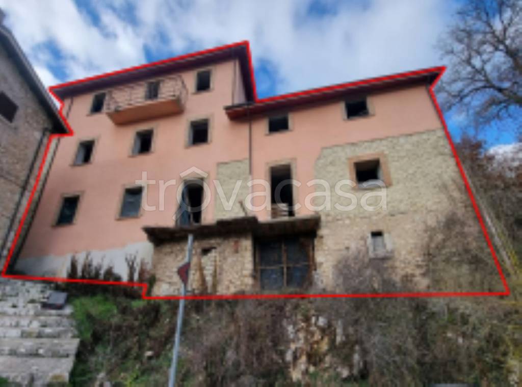 appartamento in vendita a Leonessa in zona Vindoli