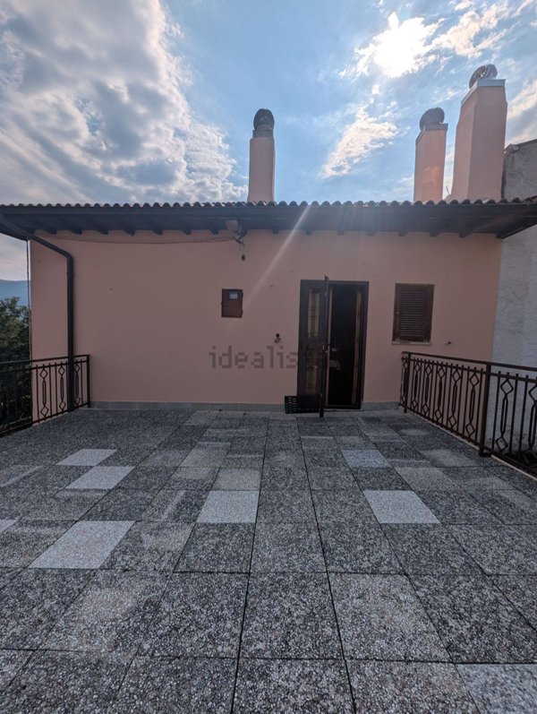 appartamento in vendita a Leonessa in zona Volciano