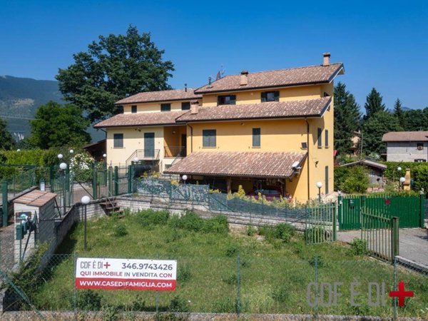 appartamento in vendita a Leonessa in zona Villa Alesse