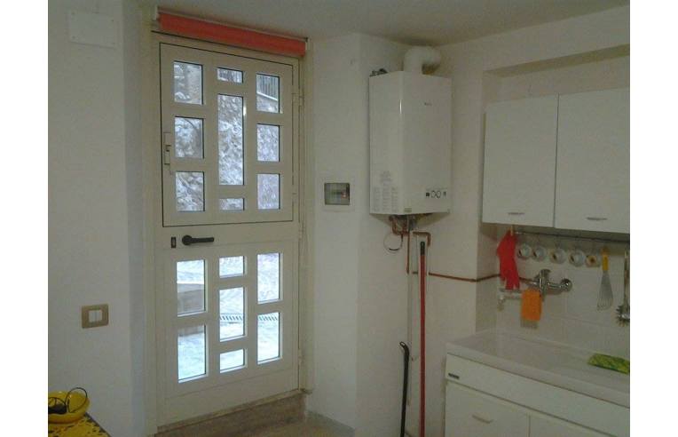 casa indipendente in vendita a Longone Sabino in zona Rocca Ranieri