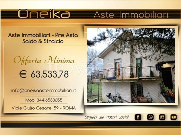 appartamento in vendita a Longone Sabino in zona Fassinoro