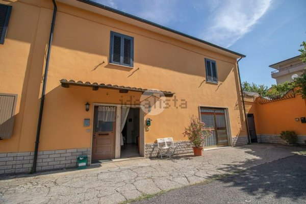 appartamento in vendita a Magliano Sabina