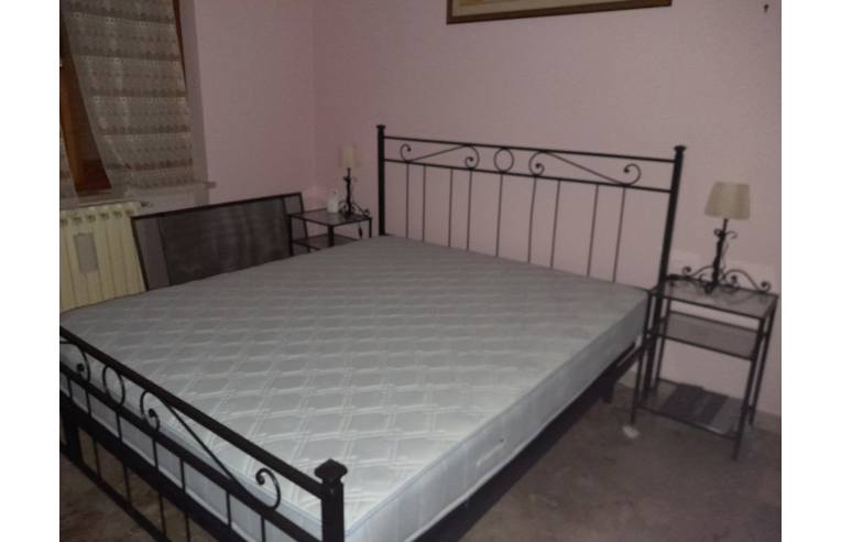 casa indipendente in vendita a Magliano Sabina