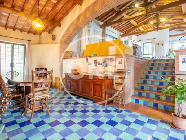 casa indipendente in vendita a Magliano Sabina
