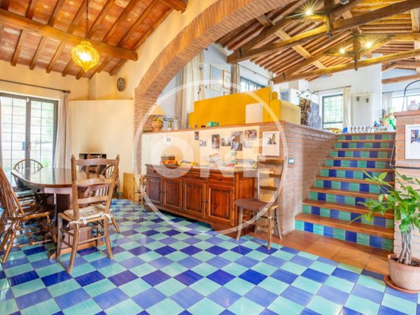 casa indipendente in vendita a Magliano Sabina
