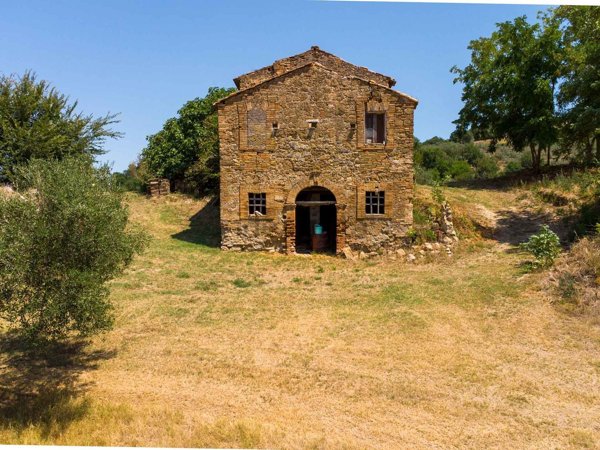 casa indipendente in vendita a Magliano Sabina in zona Foglia
