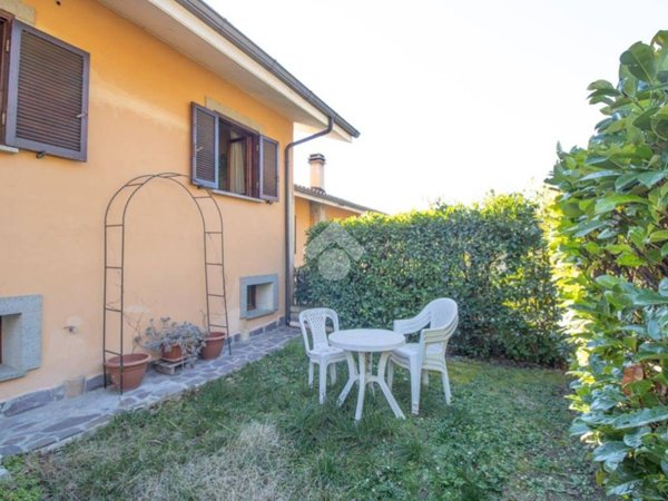 appartamento in vendita a Montasola