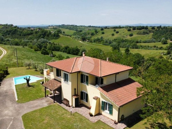 casa indipendente in vendita a Montebuono