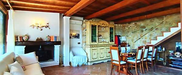 casa indipendente in vendita a Montebuono