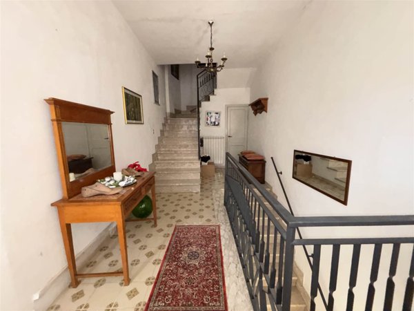 appartamento in vendita a Montebuono