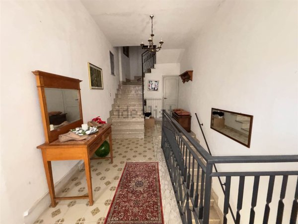 appartamento in vendita a Montebuono