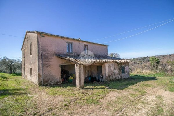 casa indipendente in vendita a Montebuono in zona Fianello