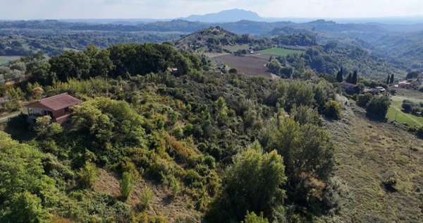 casa indipendente in vendita a Montebuono in zona Fianello