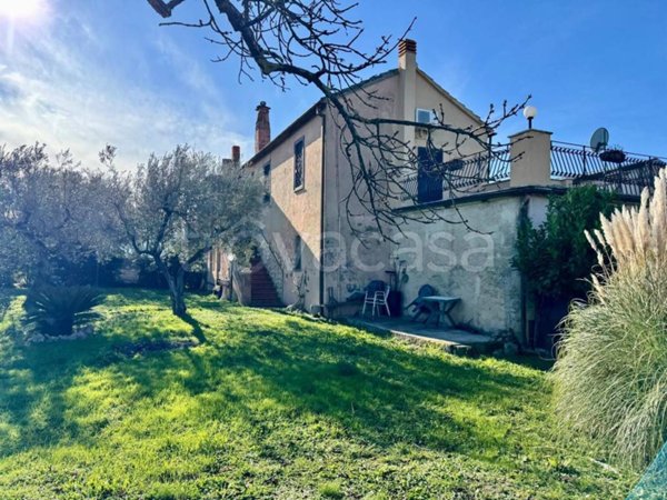 appartamento in vendita a Monteleone Sabino