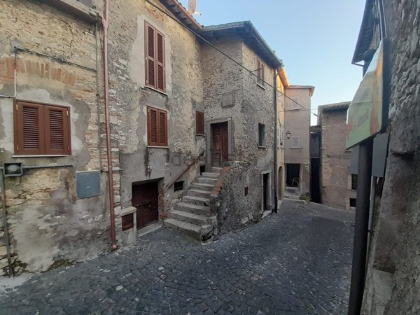 appartamento in vendita a Monteleone Sabino