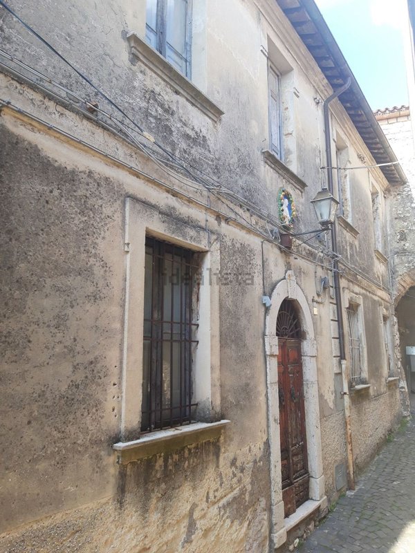 villa in vendita a Monteleone Sabino